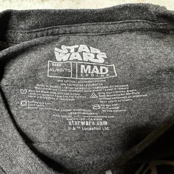 Star Wars The Mandalorian He Is The Way Graphic T-Shirt Men XL - Picture 4 of 4